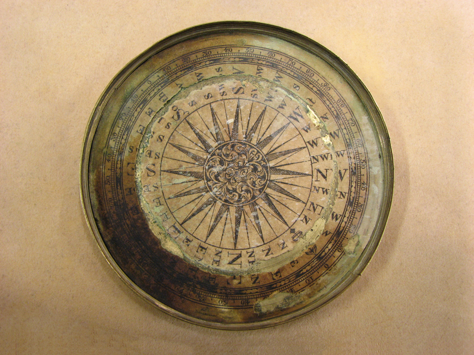 Genuine 18th century brass pocket sundial compass circa 1760
